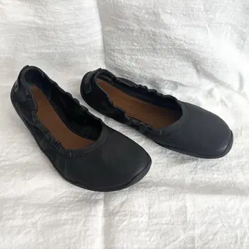 VIVOBAREFOOT 37 발레리나 가죽 블랙