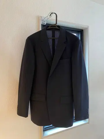 [감동 자켓] UNIQLO 감동 자켓 블랙 M 사이즈