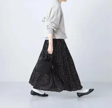 카구레 도트 개더 스커트