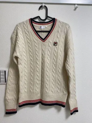 FILA 케이블 니트 V넥 스웨터 S