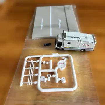 워킹 비클 NHK 1/150 이스즈 FORWARD SNG 중계차