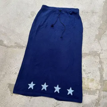 embroidery long knit skirt