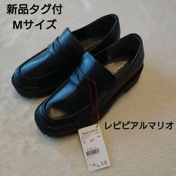 택 포함 새상품 레피피알마리오 블랙 로퍼 M 사이즈