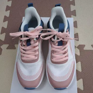 여성용 러닝화 23cm 핑크/화이트/블루