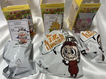THE MONSTERS 마키 마트 4개 세트