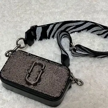 [하와이 공식 매장] MARC JACOBS 스냅샷 숄더백