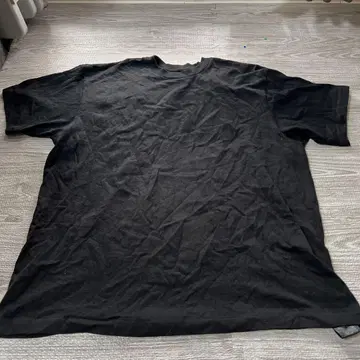 새상품급 T셔츠 반팔 KURO 블랙 블랙 HANES 헤인즈