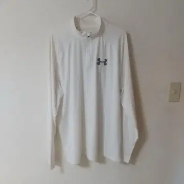 UNDER ARMOUR 하프 지퍼 긴팔 상의 화이트 골프