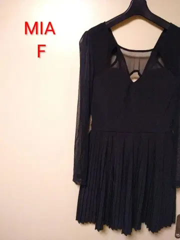 MIA 블랙 원피스 F