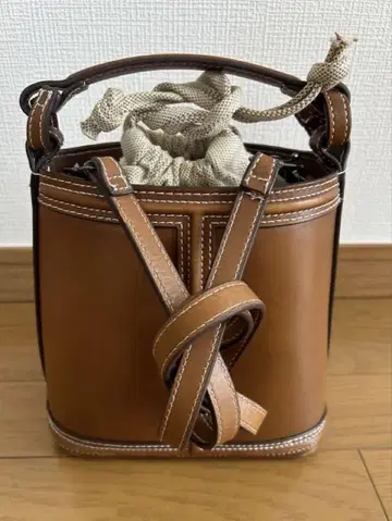 ZARA 버킷백 천연 가죽 2way 핸드백 숄더백