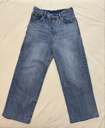 새상품급 [ Spick & Span ] 5 1/2 데님 사이즈 38