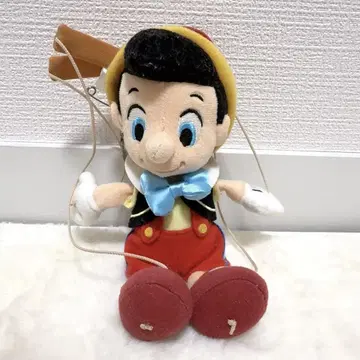 디즈니 리조트 피터팬 피노키오 인형 배지