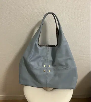 라이트 블루 볼보네제 토트백 숄더백
