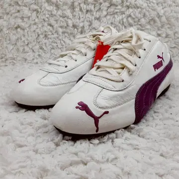 새상품급 29cm PUMA 푸마 스니커즈 화이트 보라색 스피도캣