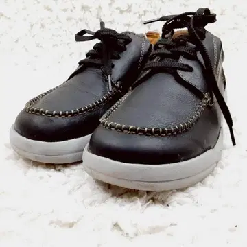 새상품급 26cm Clarks 클락스 가죽 스니커즈 블랙