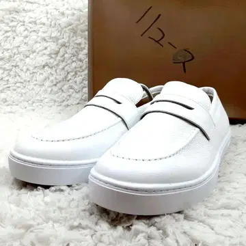 새상품 26.5cm 문스타 gently 코인 로퍼 타입 스니커즈 화이트