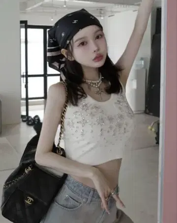 미사용 새상품 Darich 다리치 주얼리 리브 슬리브리스 상의