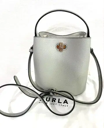 [ 새상품 미사용 ] FURLA 버킷 백