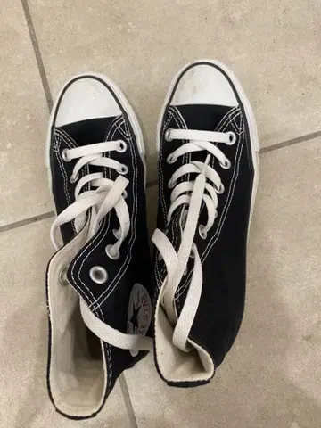 CONVERSE ALL STAR 블랙 하이컷 스니커즈