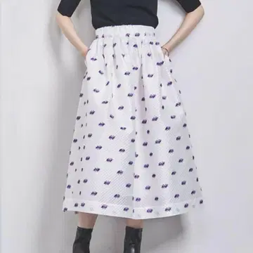 컷 자카드 플레어 스커트 36