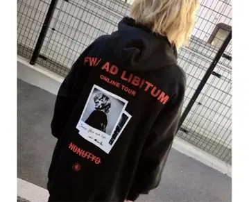레어 nil due nil un tokyo 후드티
