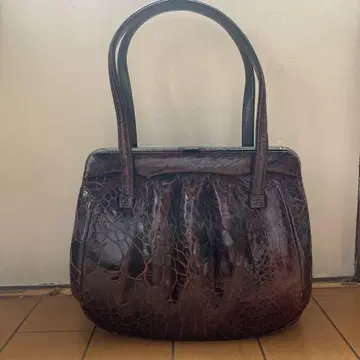FIRENZE 다크 브라운 핸드백 중형