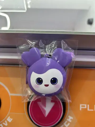 TWICE LOVELYS 실리콘 미니 지갑 GiGO 한정판 서브리