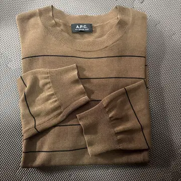A.P.C. 브라운 스트라이프 니트 스웨터