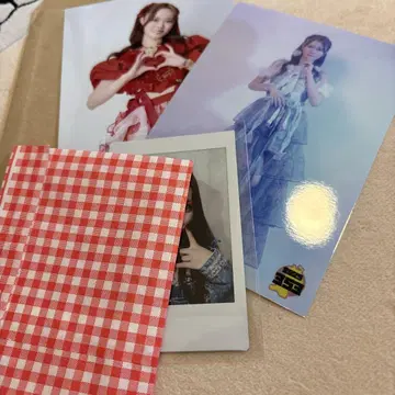 하즈키 유이나 이기나리 도호쿠산 브로마이드 폴라로이드