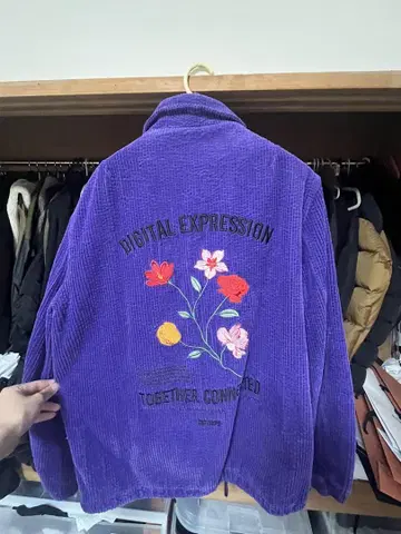 ZARA 보라색 코듀로이 자켓 M 꽃무늬 자수