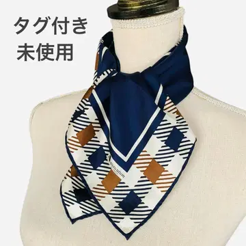 아쿠아 스큐텀 Aquascutum 실크 스카프 네이비 체크