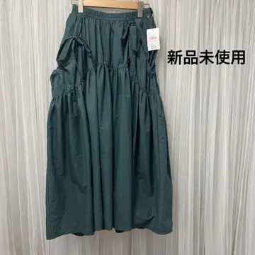 새상품 다크 그린 티어드 롱 스커트