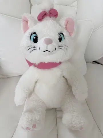 디즈니 마리 인형