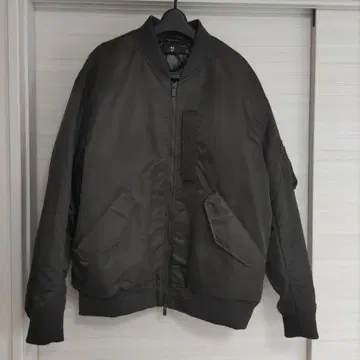 Uniqlo +j 하이브리드 다운 오버사이즈 MA-1 블루종