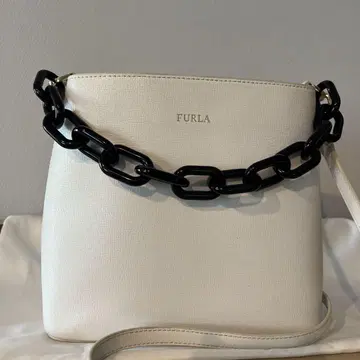 FURLA 화이트 숄더백