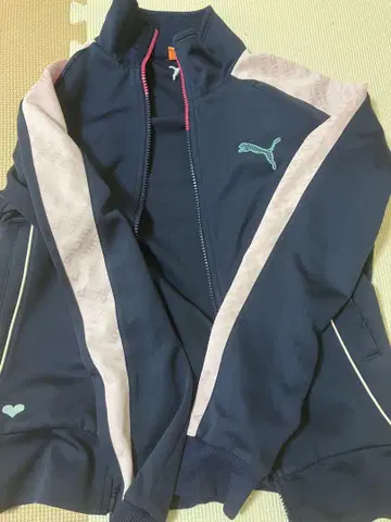Puma 네이비 스트라이프 저지 S