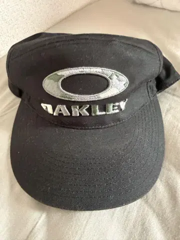 00s OAKLEY 카모플라쥬 로고 캡 archive 스냅백