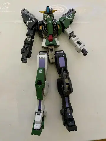 METAL BUILD 건담 듀나메스 사가 본체