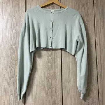Fig London 크롭 가디건