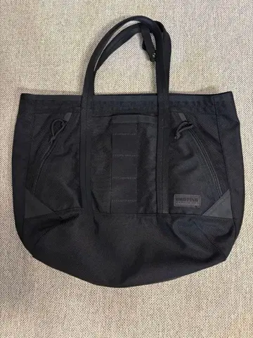 DELTA MASTER TOTE M SQD