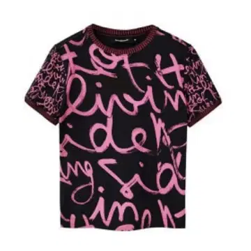 Desigual 데시구알 대비 메시지 T셔츠입니다.