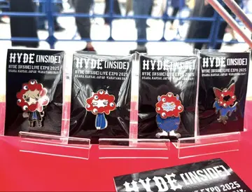 HYDE 만박 미야쿠미야쿠 변신 흔들흔들 핀 배지 세트