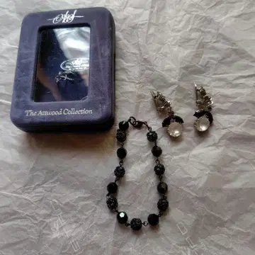 아트 우드 컬렉션 귀찌와 팔찌 세트 새상품급