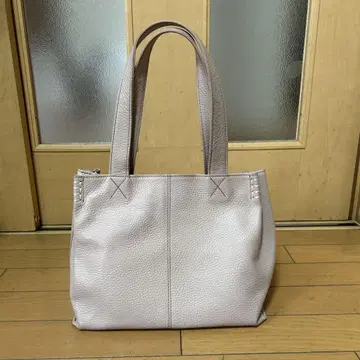 라이트 핑크 가죽 토트백 덴하마노