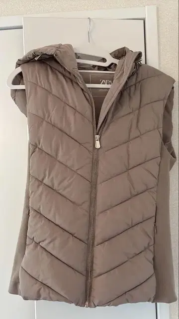 ZARA 다운 베스트