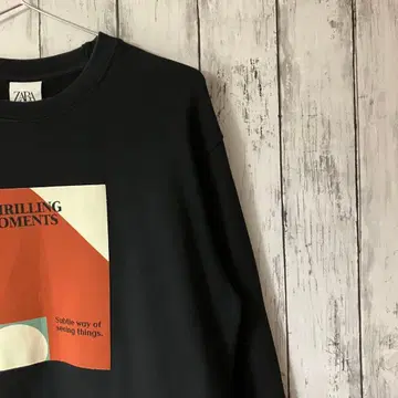 [ 초레어 ] ZARA 자라 스릴링 모먼츠 아플리케 맨투맨 블랙 S