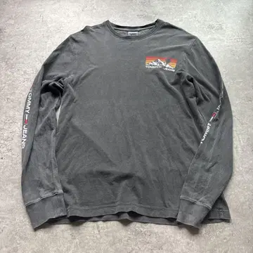 Tommy Jeans 페이드 긴팔 티셔츠 M