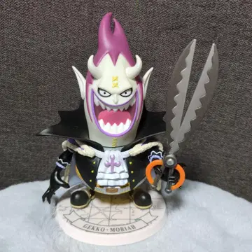 원피스 겟코 모리아 피규어