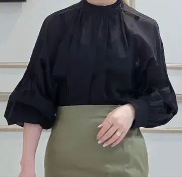 23구 시어 긴팔 프릴 블라우스 48
