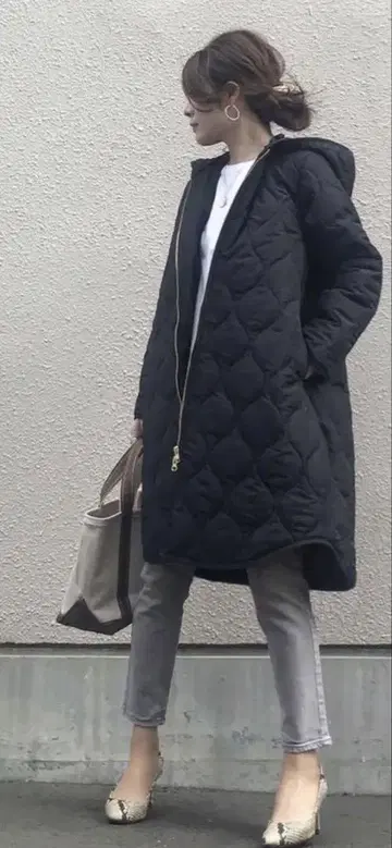 (새상품급) 엠마테일러 3way 퀼팅 후드 코트 블랙
